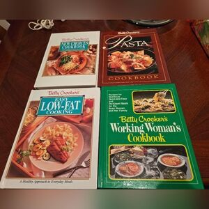 Vintage  General Mills Betty Crocker Hard Cookbooks Lot